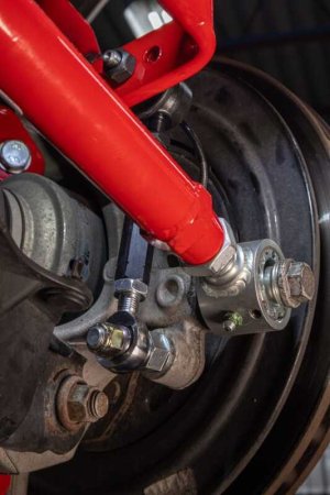 Chevrolet Camaro Sway Bar End Link - UMI Performance - Adjustable - Red - `16-`24